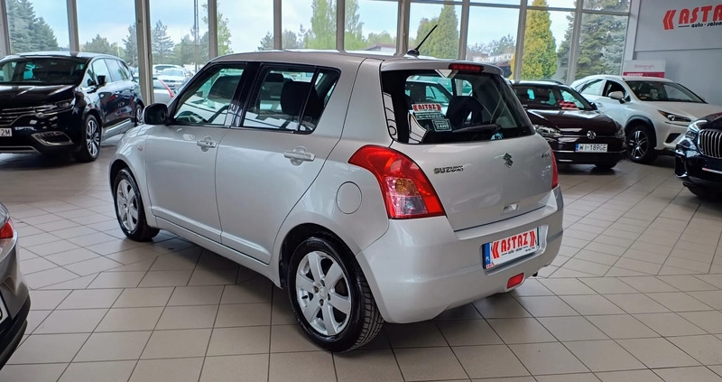 Suzuki Swift cena 11900 przebieg: 246000, rok produkcji 2008 z Lądek-Zdrój małe 211